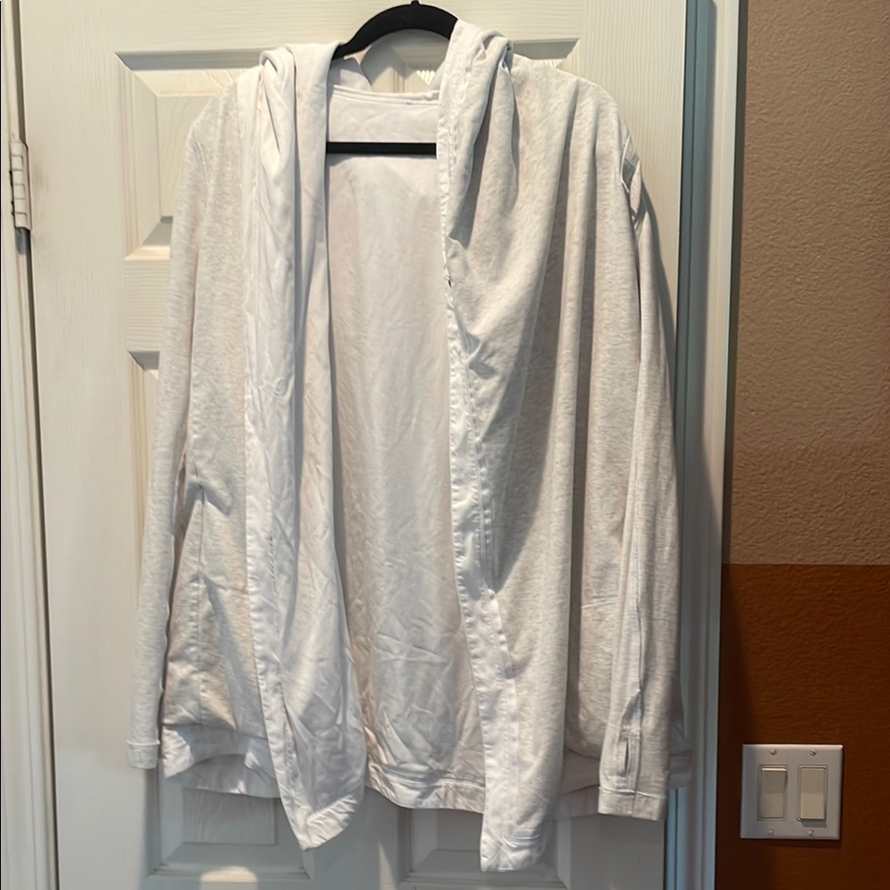 Lululemon Athletica Gray &White reversible Hoodie with thumbs.